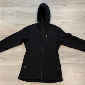 Fjallraven Women's Black Zip Up Jacket